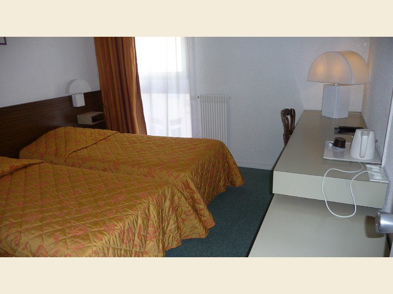 Hotel Windsor Contact Hotel ดิเอป ภายนอก รูปภาพ