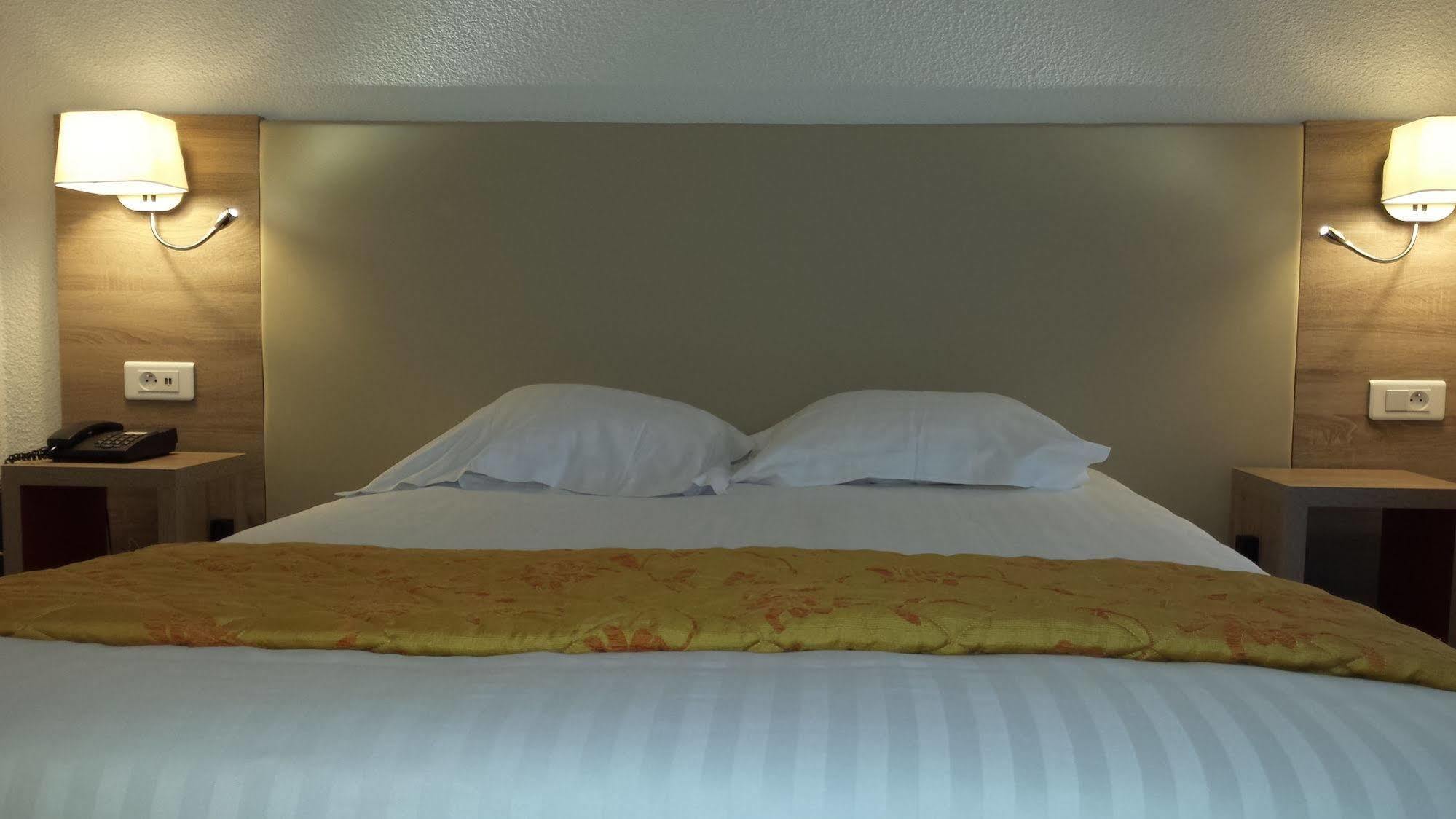 Hotel Windsor Contact Hotel ดิเอป ภายนอก รูปภาพ